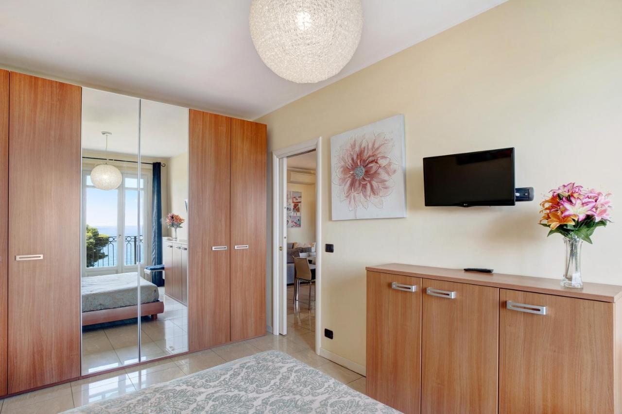 Casa Miradore 600 Mt Dal Mare 임페리아 외부 사진